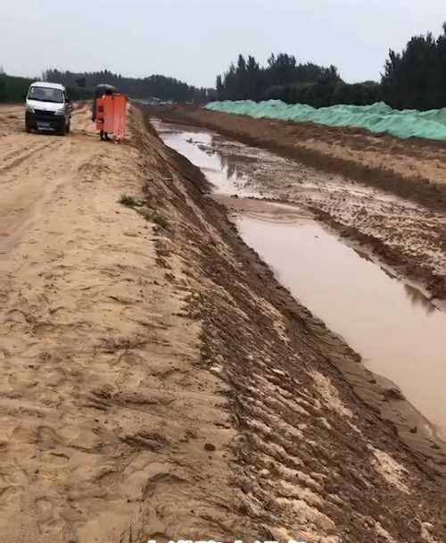 承德隆化县河道降水